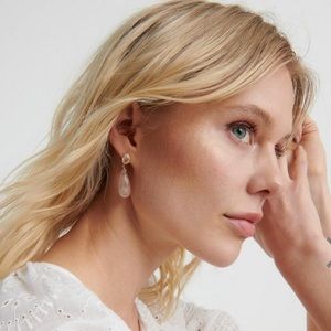 Lucky Brand Jewelry - NWT Lucky Brand 🍀Pink Drop Earrings Lucky Brand Jewelry - NWT Lucky Brand 🍀Pink Drop Earrings
